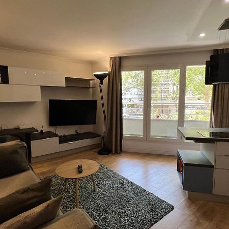 Appartement T2 / La Defense クルブヴォア エクステリア 写真